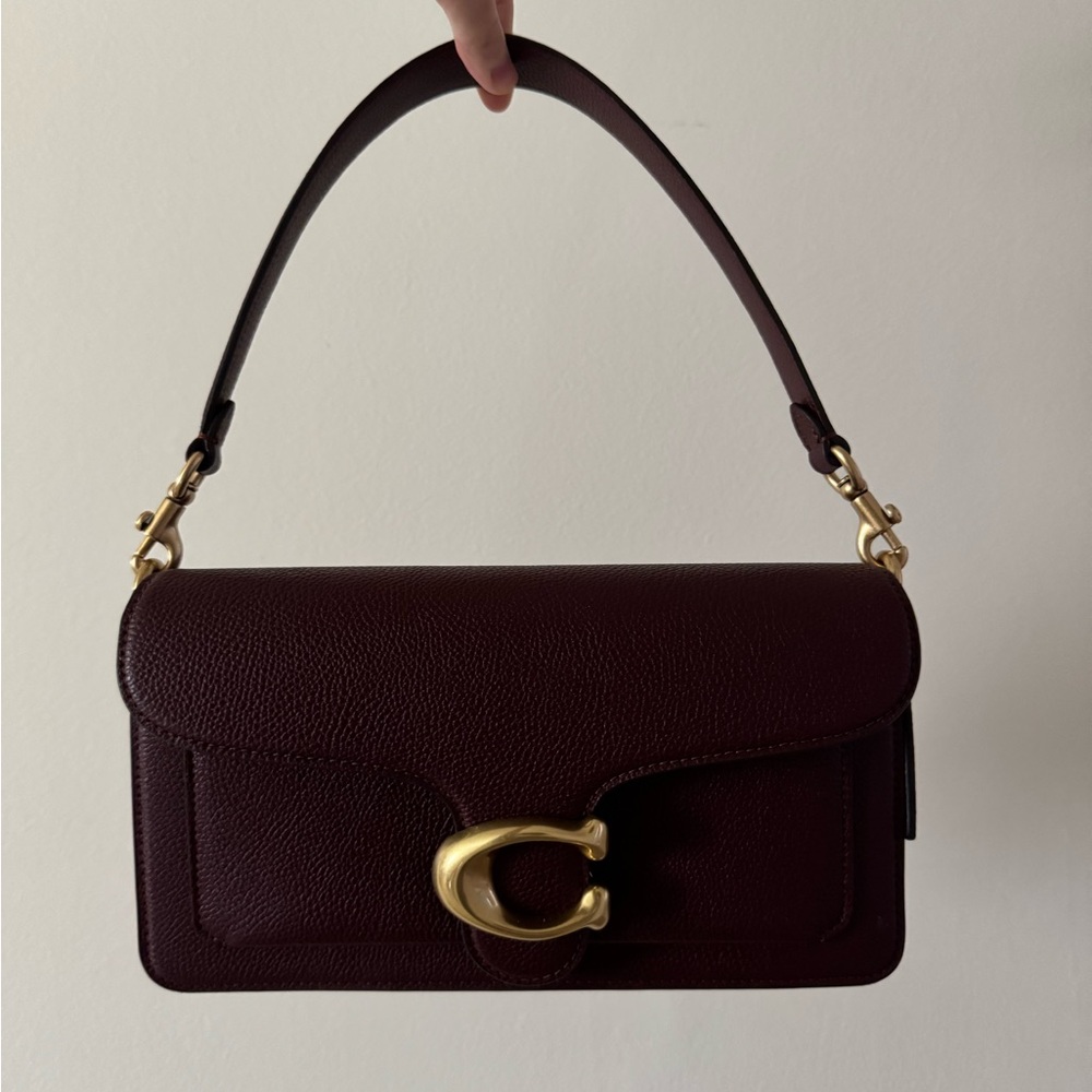 NWOT Coach Tabby 26 Shoulder Bag in Merlot